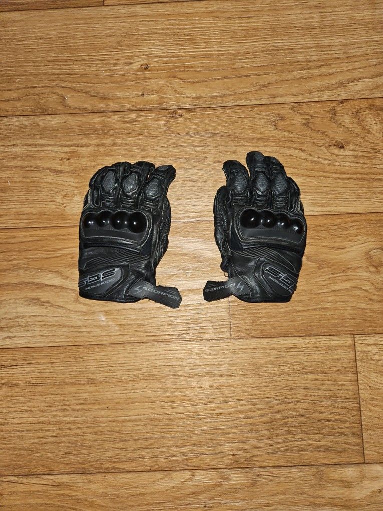 Motorcycle Gloves