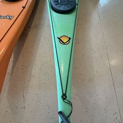 Venture Easky 15 Kayak – Excellent Condition, Garage Kept