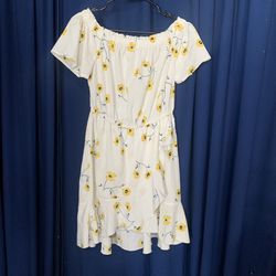 Off The Shoulder Floral Mini Dress With Ruffles Size M