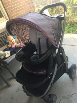 Graco stroller (girls)
