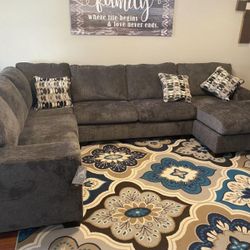 Ballinasloe 3 Piece Sectional Sofa With Chaise 🔥 Brand New 