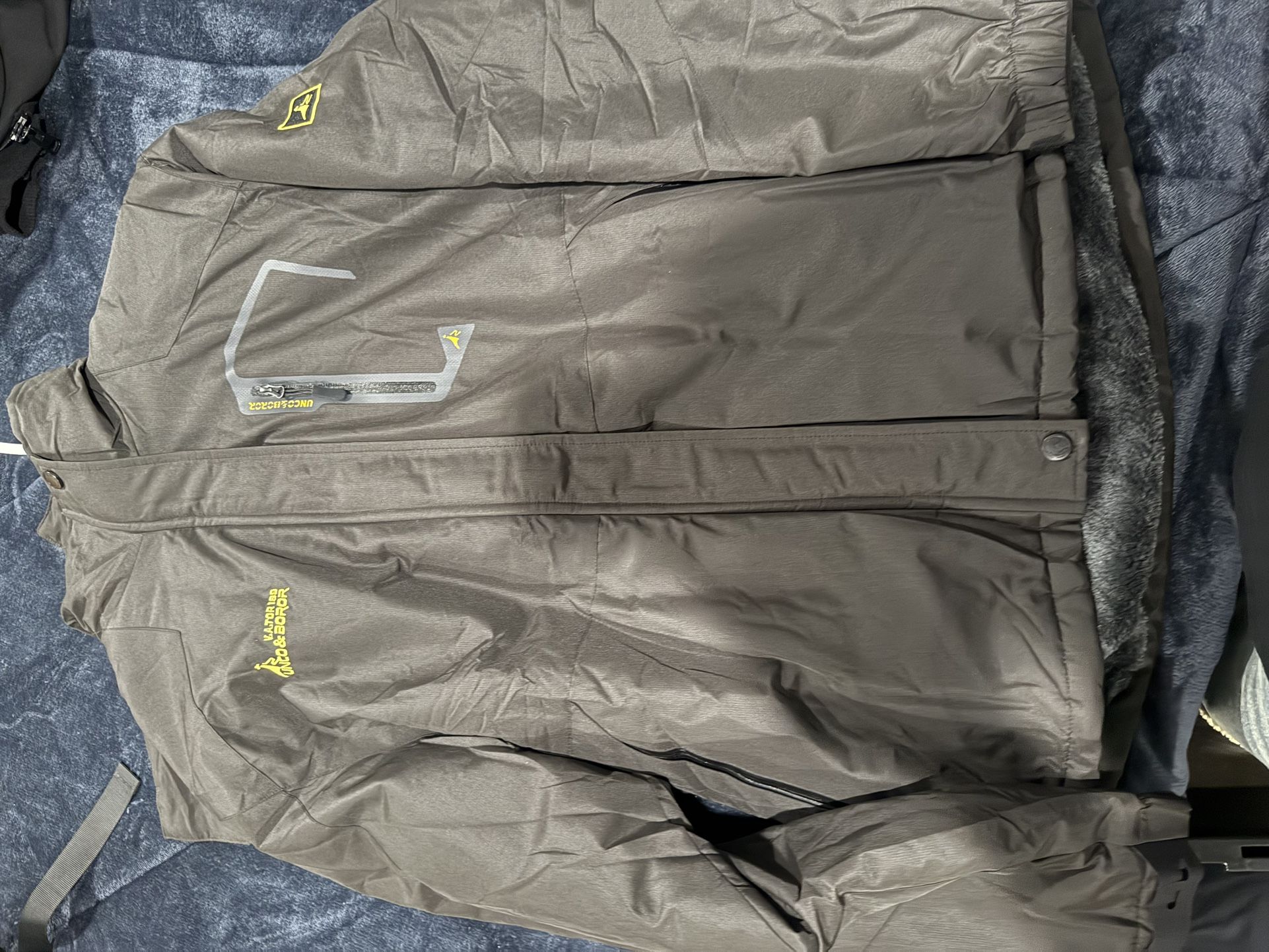 MORDENT Ski Jacket Medium Men's Waterproof Winter Snow Coat Windbreaker Hooded XL