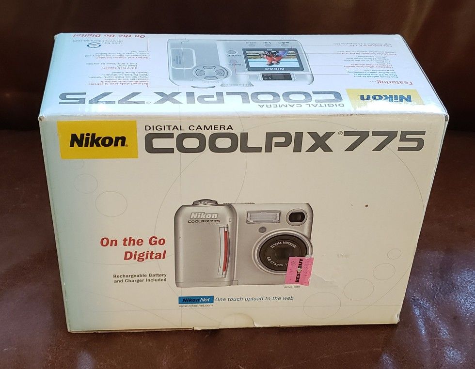 Nikon Digital Camera, Cool Pix 775