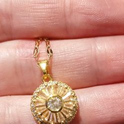 Gold Toned Silver Spinner Pendant Necklace