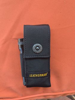 Leatherman Wave and flashlight and new Leatherman case