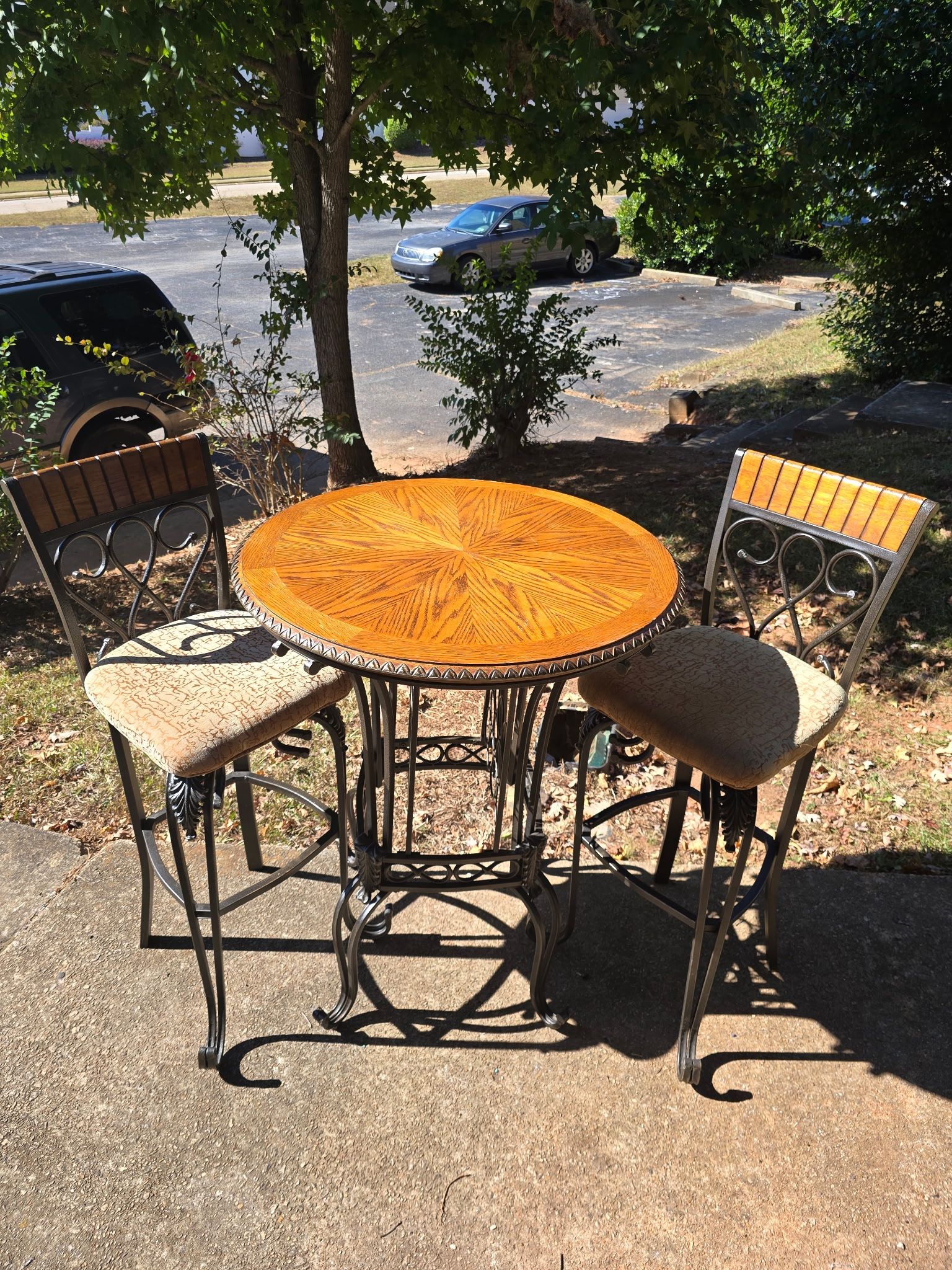 Bar Table And Chairs