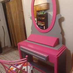 CUSTOM MADE VANITY  W/ DESIGNED MIRROR , Eyebrow Pencil Holder &  Makeup Compartment,  With Matching Swivel Stool. 6ft Tall, MADE  Also For TALL FRAME