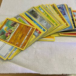 Pokémon Cards ($1) For Bundle