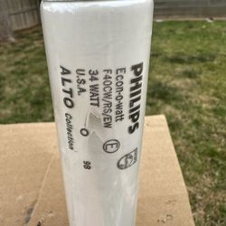 31 used fluorescent light bulbs