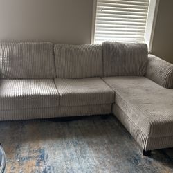 Free!!!! Couch area rug coffee table set of 3 2 end tables