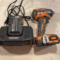 Ridgid Drill/driver With Two 18v Battery And Charger