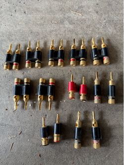 gold plated  banana speaker plugs