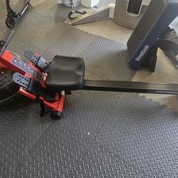 Newport AR Water Rowing Machine