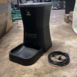 Automatic Pet Feeder 