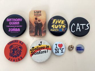 9 Vtg. 1970s-90s ÑEW York Themed Pinback Buttons Broadway Plays, Yonkers High School etc.