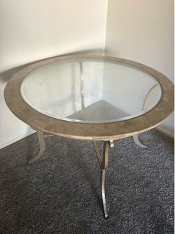 Round table
