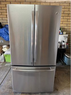 Fridges for sale are Plugged in free Deliver