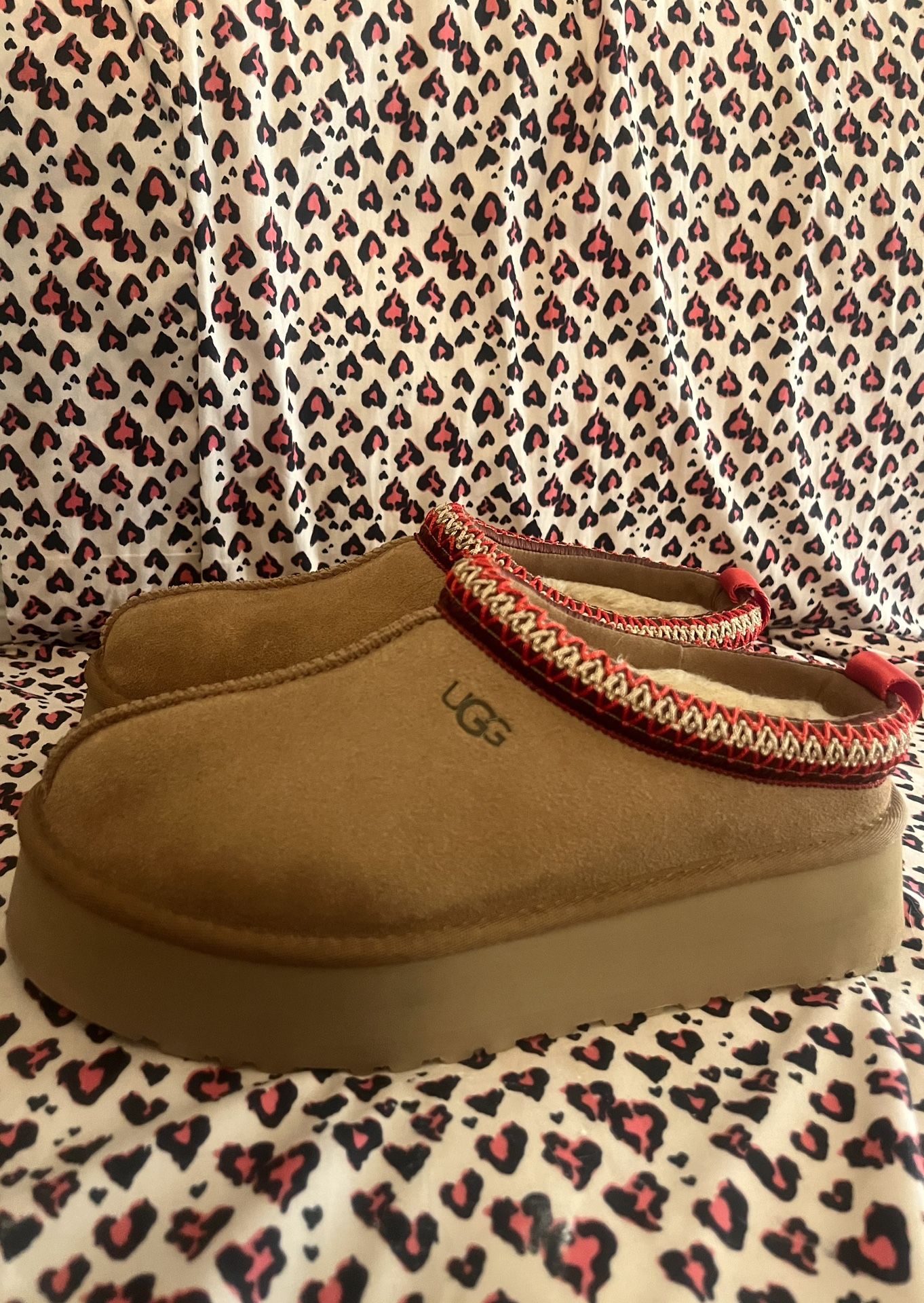 UGG Tazz Women’s- Chestnut