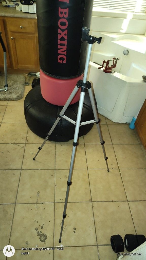 Tripod