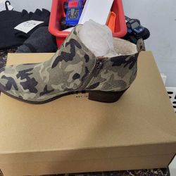 Women’s Boot