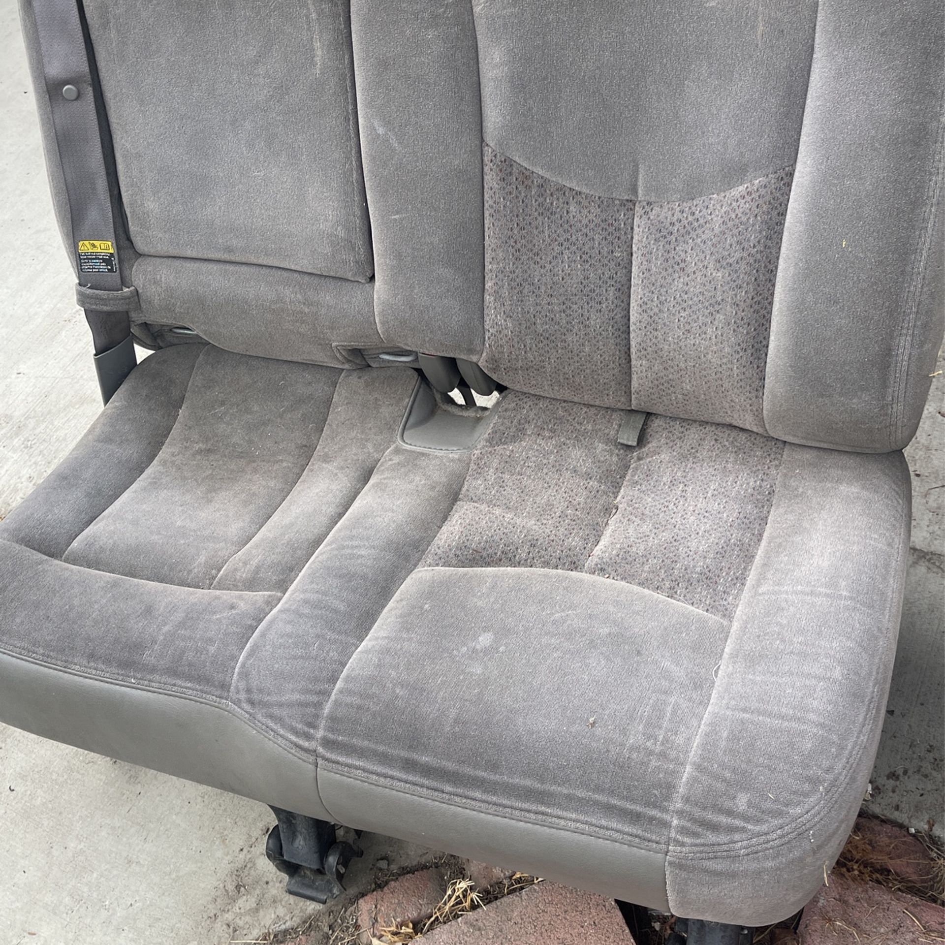 20012006 Suburban 2nd Row for Sale in Anaheim, CA OfferUp