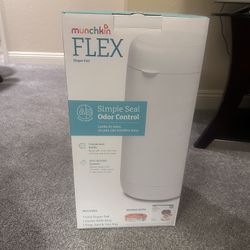 Munchkin Flex Diaper Pail
