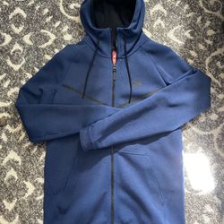 Nike Tech Fleece