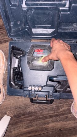 Bosh 330ft laser level