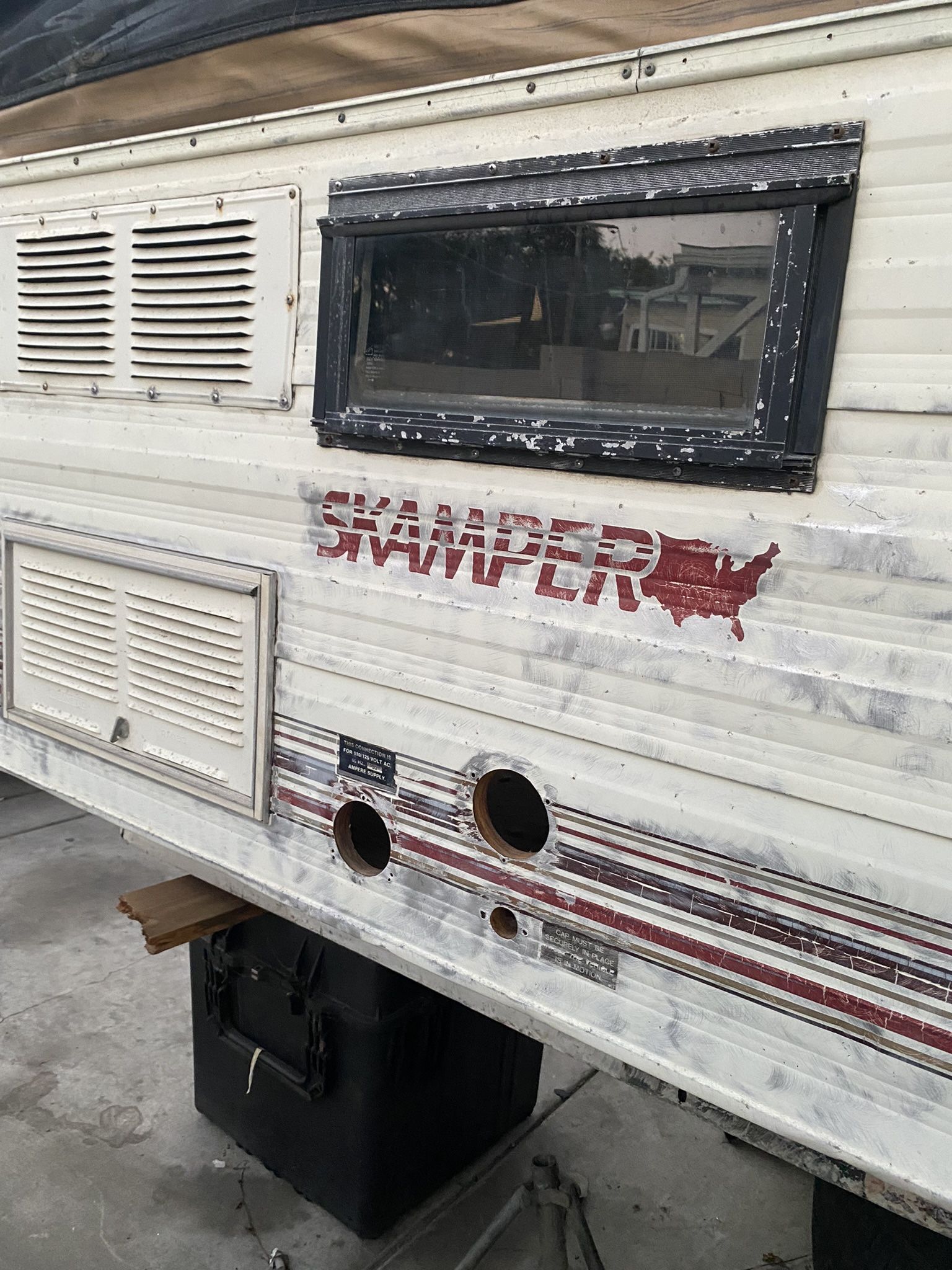 Skamper Truck Sleep In Camper
