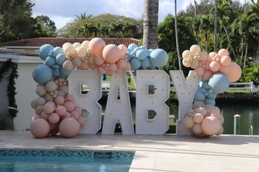 Marquees  Balloon Garlands + 