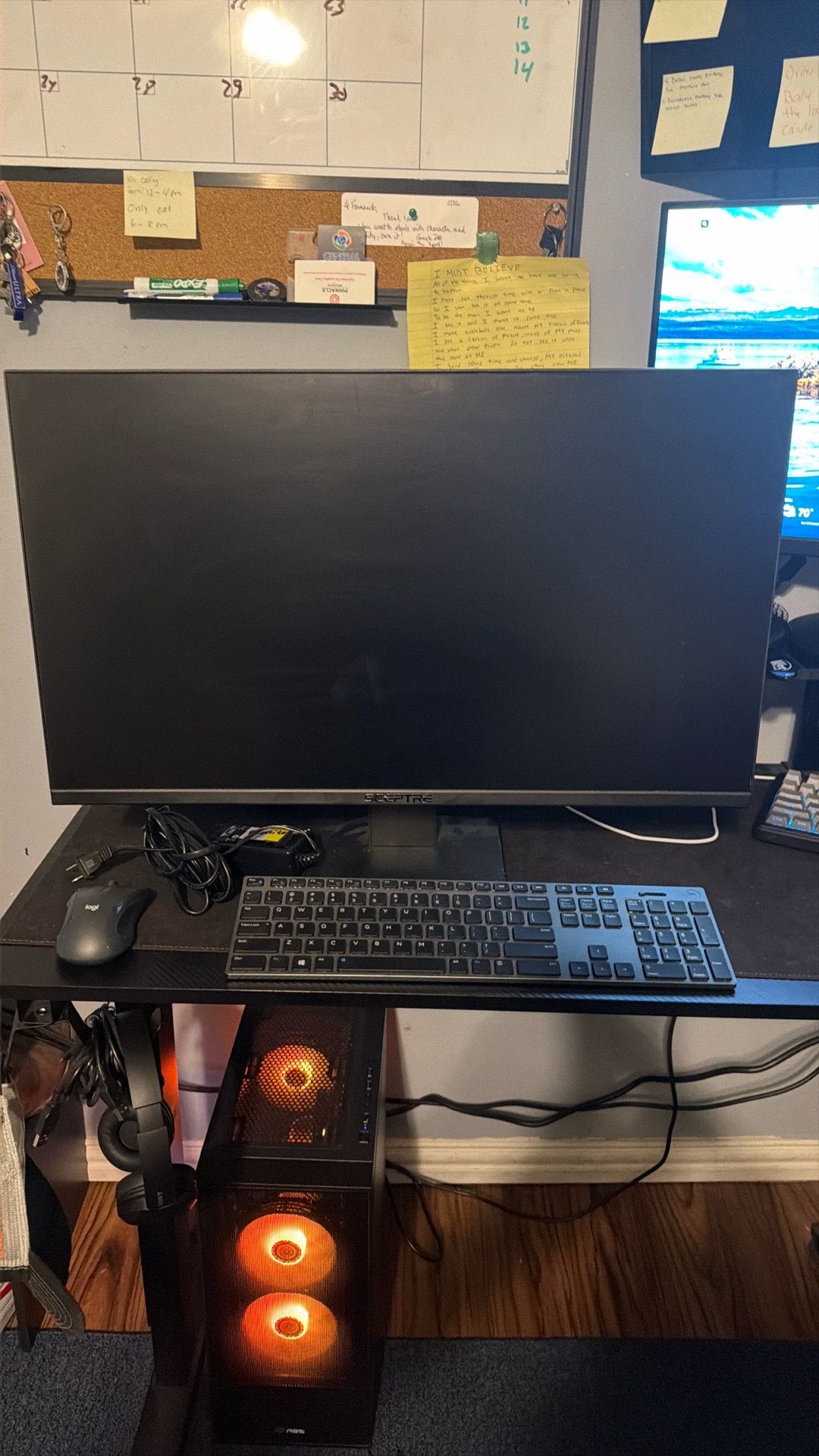 Monitor, keyboard +mouse