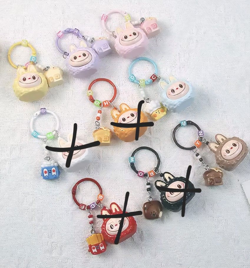 Labubu Keychains $7 Yes It's available
