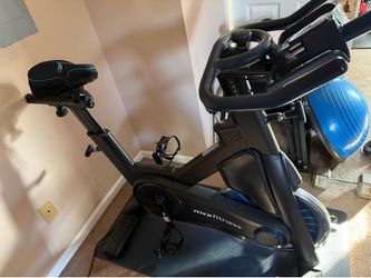 Exercise cycling bike