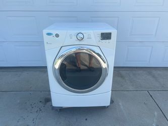WHITE WHIRLPOOL GAS DRYER IN GOOD CONDITION