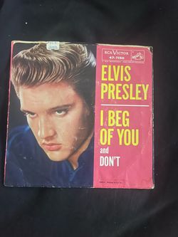 Elvis Presley 45 RPM Single – I Beg of You / Don't