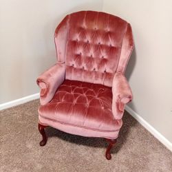 Pink chair 