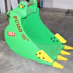 Excavator Komatsu PC160 Bucket GP 30-inch width.