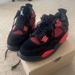 Red thunder Jordan 4s