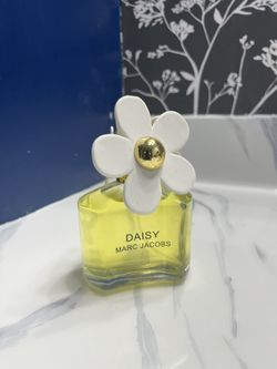 Marc Jacobs Daisy Perfume