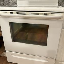 Frigidaire Range Oven Stove