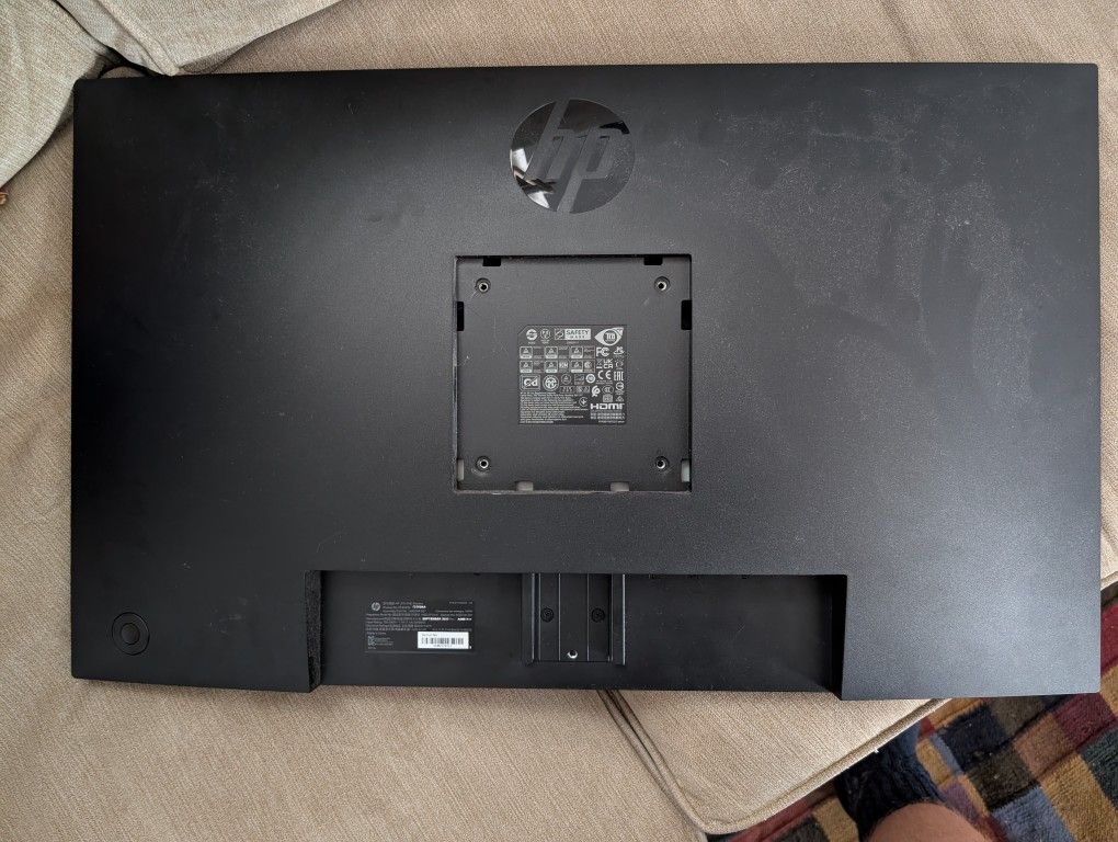HP 27h Full HD Monitor - Diagonal - IPS Panel & 75Hz Refresh Rate