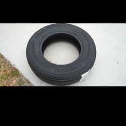 Yokohama Geolander X-CV 265/70r18