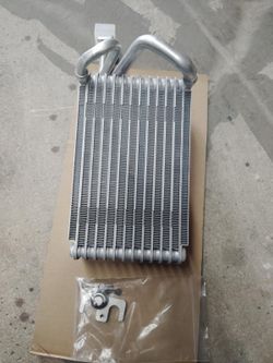 NEW 12-14 Chrysler Tow -Grand Caravan Ac Rear Auxiliary Evaporator Mopar