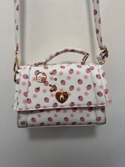 Strawberry Purse
