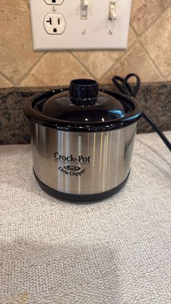 MINI CROCKPOT LITTLE DIPPER NEW