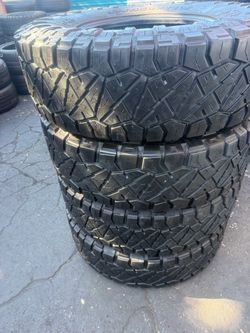 4 tires 37x11.50r18 nitto good condition $420 all four mounted and balanced