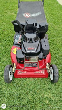 Exmark Honda commercial lawnmower