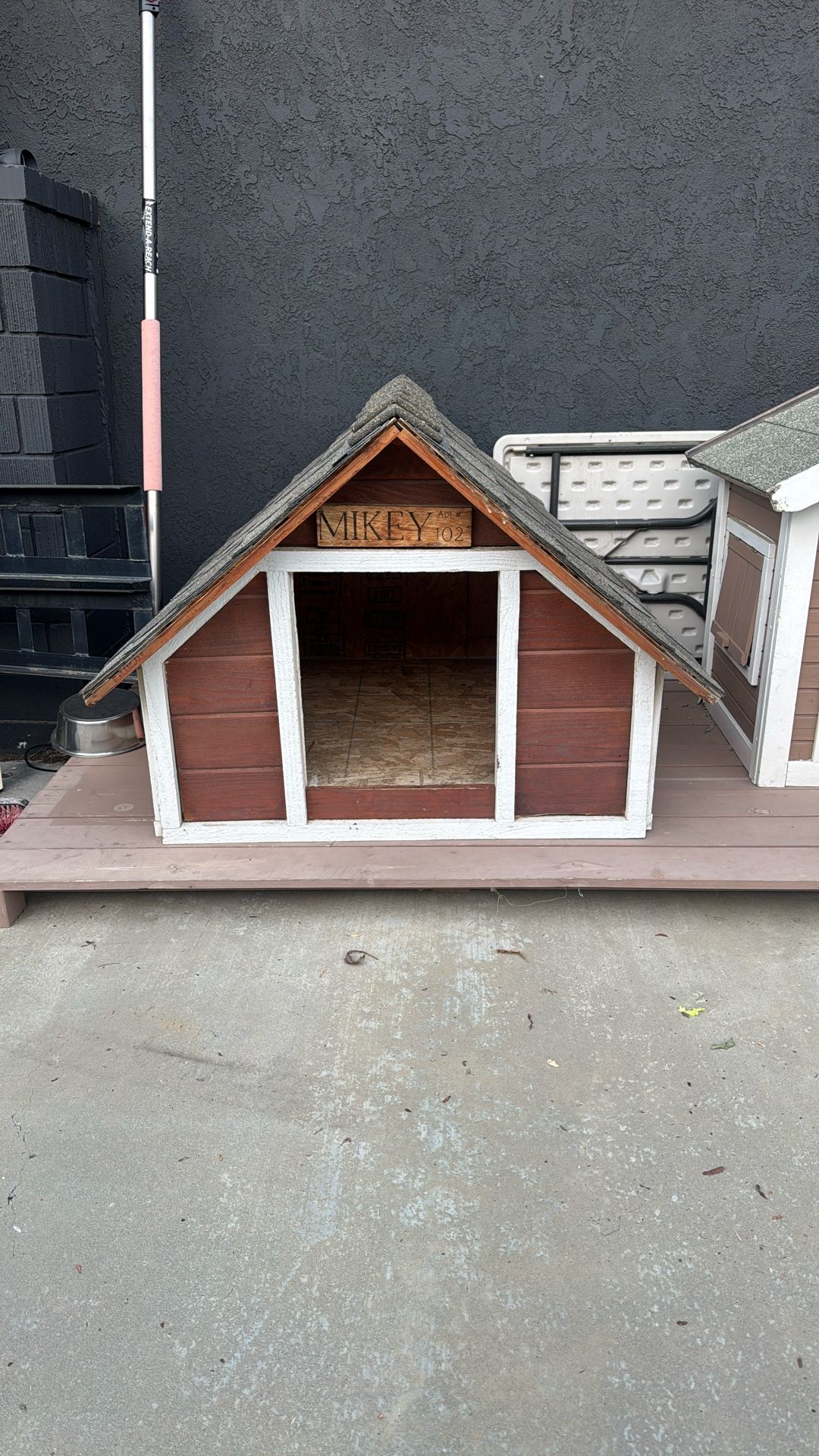 Dog Houses Free