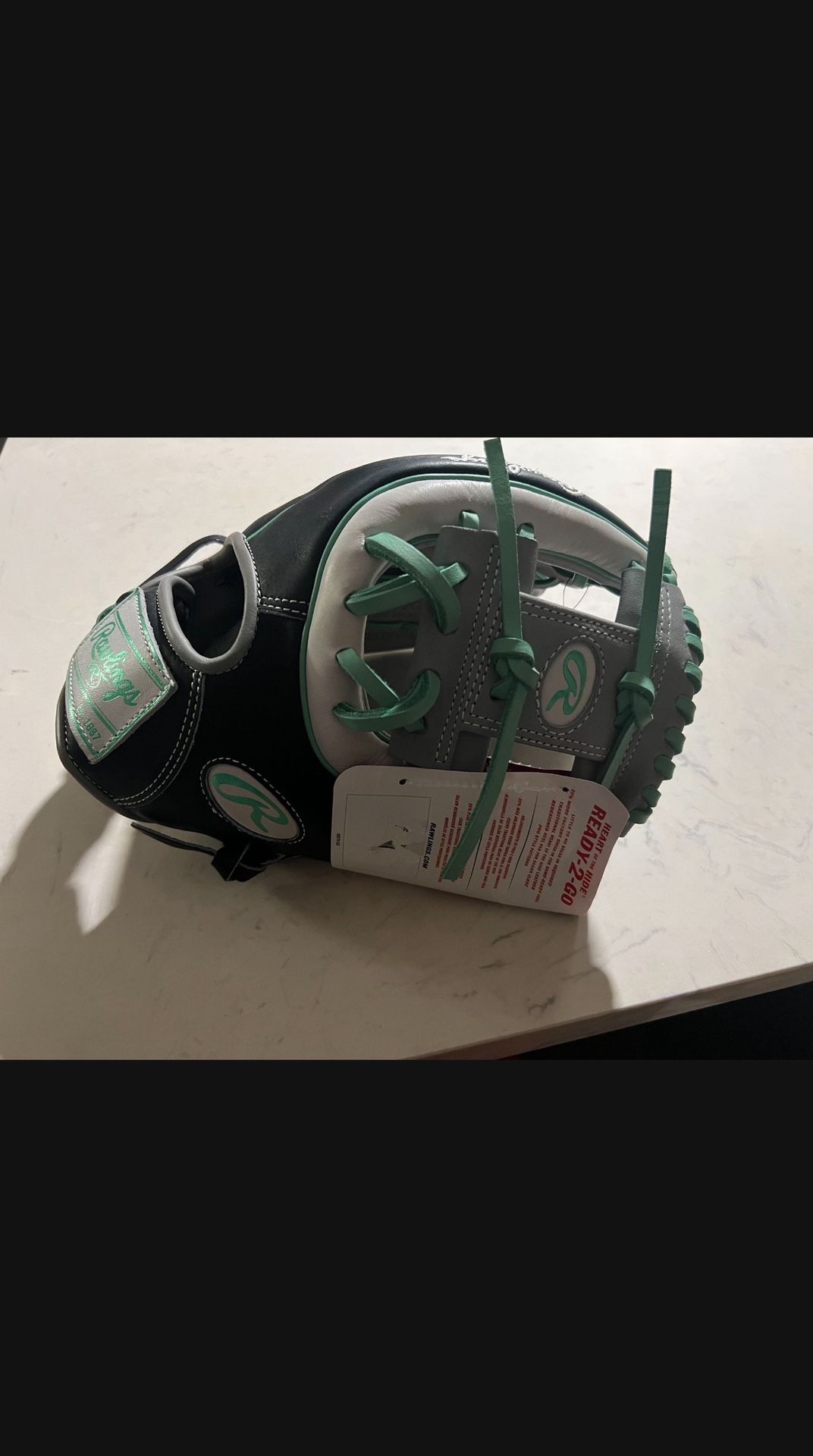 Rawlings Heart Of The Hide Baseball Glove