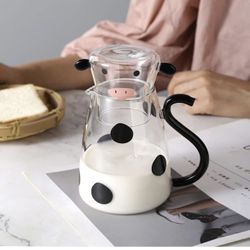 Glass Cow Pitcher 